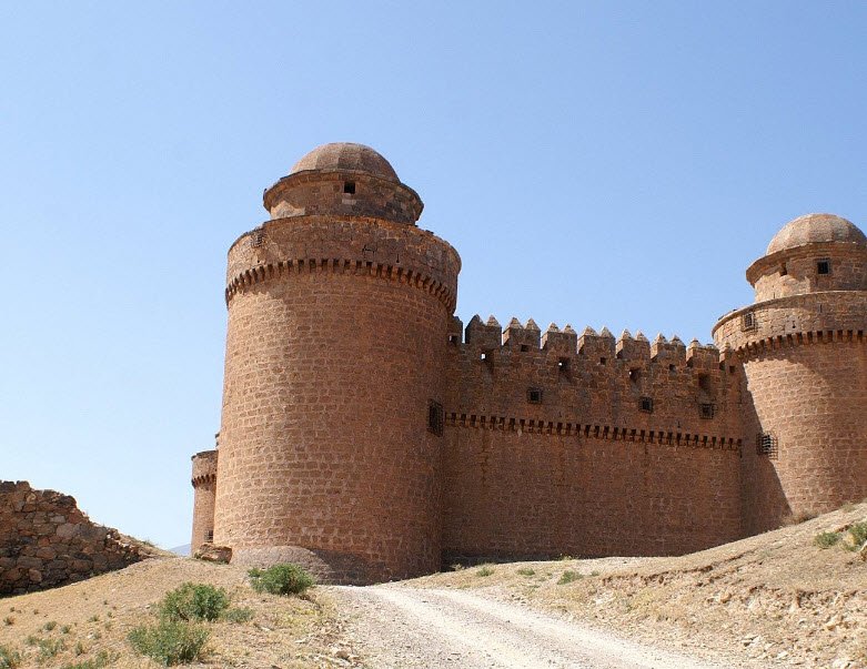 Castel Calahorra, Spain